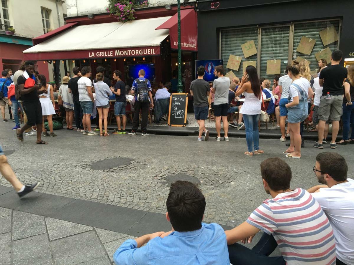 דירות פריז Quartier Montorgueil, Voie Pietonne, Dans Un Immeuble Du Xveme מראה חיצוני תמונה